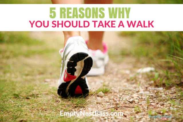 Evening walking benefits your health and can help you lose weight.
